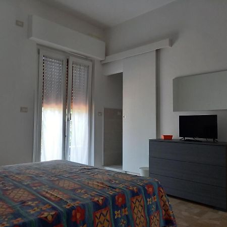 Villa Rosa Di Martinsicuro B&B La Vela מראה חיצוני תמונה