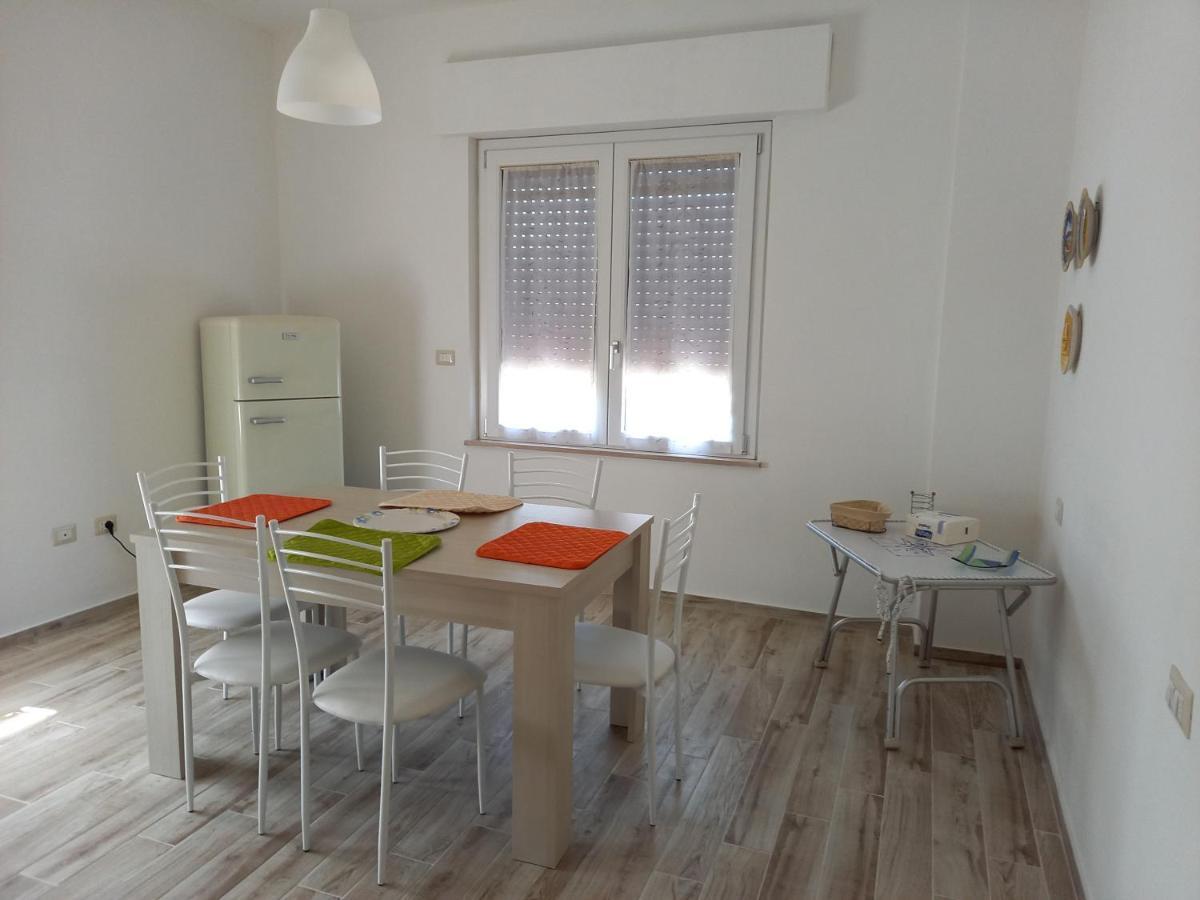 Villa Rosa Di Martinsicuro B&B La Vela מראה חיצוני תמונה
