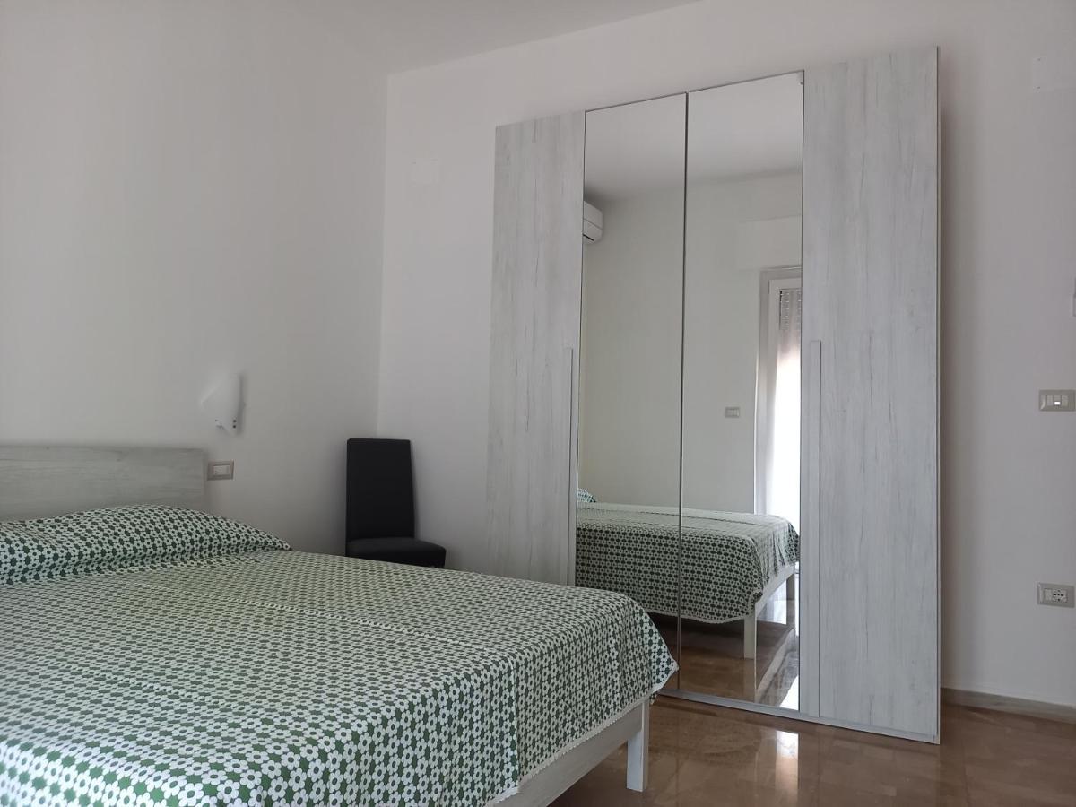 Villa Rosa Di Martinsicuro B&B La Vela מראה חיצוני תמונה