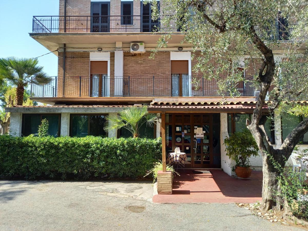Villa Rosa Di Martinsicuro B&B La Vela מראה חיצוני תמונה